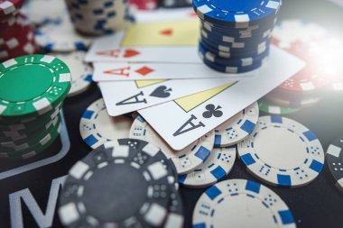 Live baccarat dealer at joker123 net studio